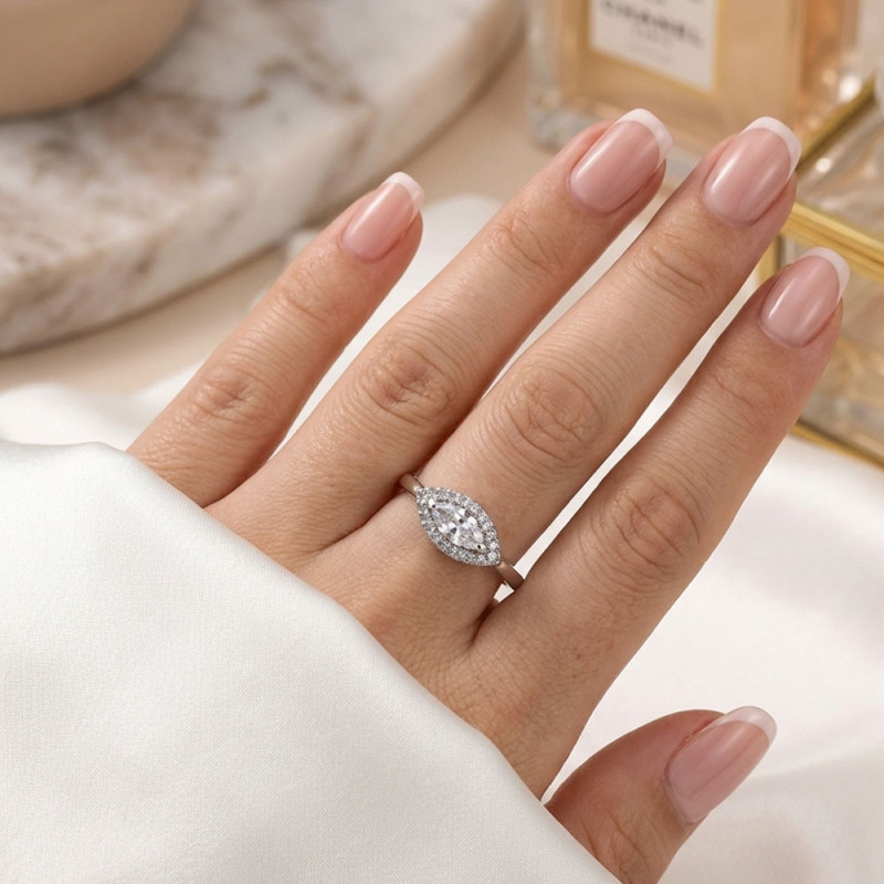 Gümüş Renk Damla Taşlı Ayarlanabilir Yüzük