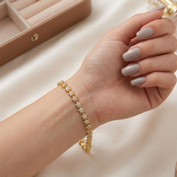 Xuping 14K Altın Kaplama Yıldız Taşlı Premium Bileklik