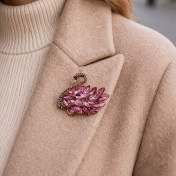 Pembe Kuğu Broş Kristal Taşlı Zarif Kuğu Tasarım