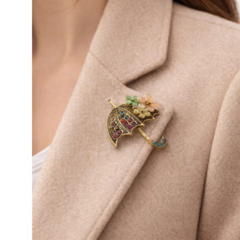 Renkli Taşlı Şemsiye Broş Çiçek Detaylı Vintage Tasarım